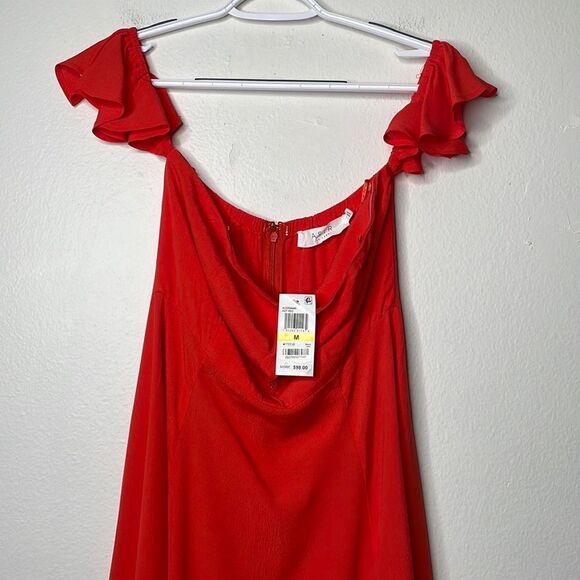 ASTR The Label Rosaria Off the Shoulder Mini Dress Size Medium - Picture 10 of 10